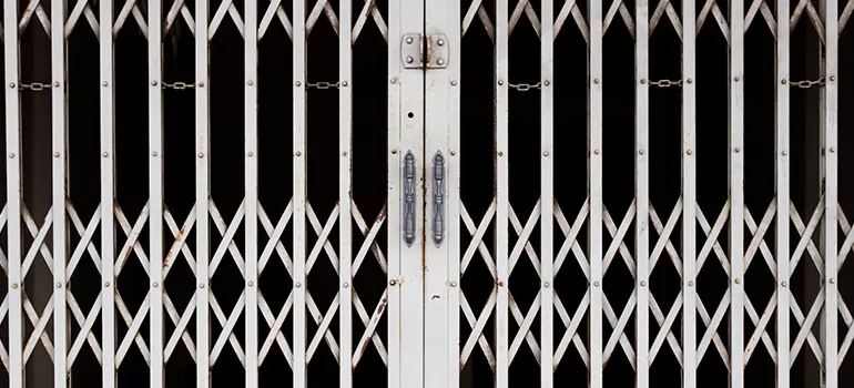Steel Line Garage Door Repairs in Lauderdale Lakes, FL